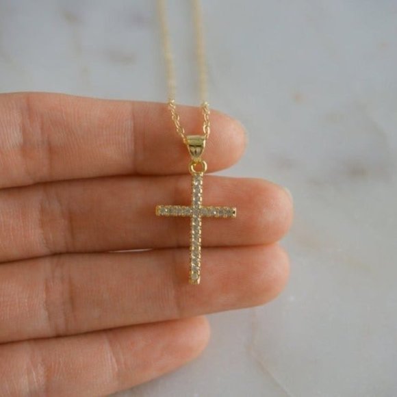 14k Yellow Gold Diamond Cross 18 Inch Necklace - Picture 2 of 6